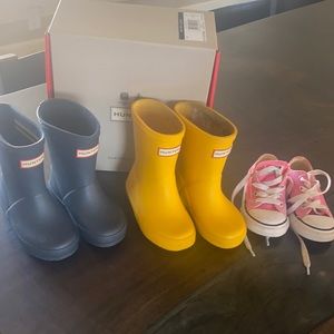 Toddler size 6 lot. Hunter & Converse.